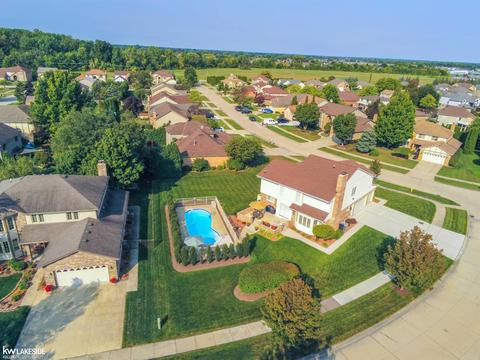 16918 Angela Dr, Macomb, MI 48044 photo 69