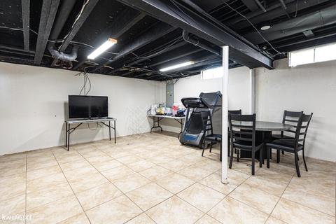 49289 Limestone Dr, Macomb, MI 48044 photo 13