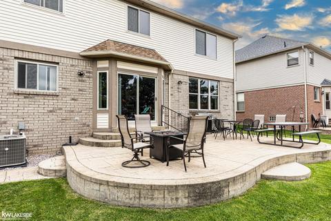 49289 Limestone Dr, Macomb, MI 48044 photo 30
