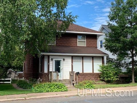 915 N Third, Ishpeming, MI 49849 photo 1