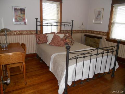 915 N Third, Ishpeming, MI 49849 photo 17