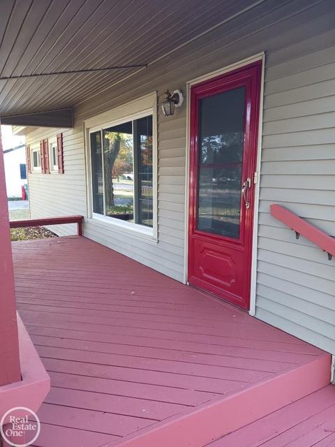 23326 Harrellson, Macomb, MI 48042 photo 4