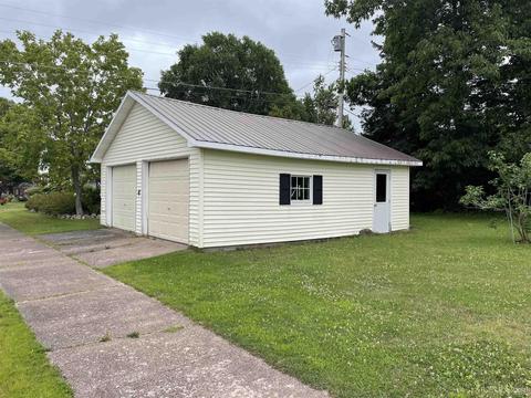 602 Neidhold, Wakefield, MI 49968 photo 2