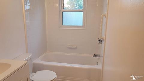 431 Huber, Monroe, MI 48162 photo 8