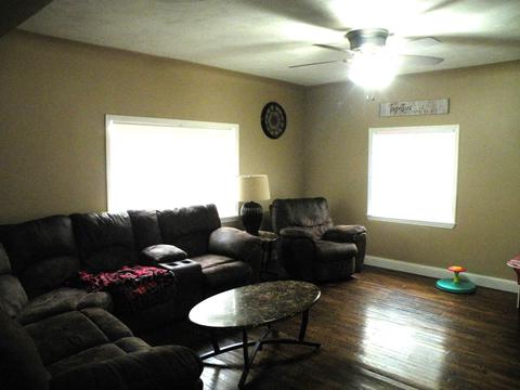 315 Maple, Bancroft, MI 48414 photo 4