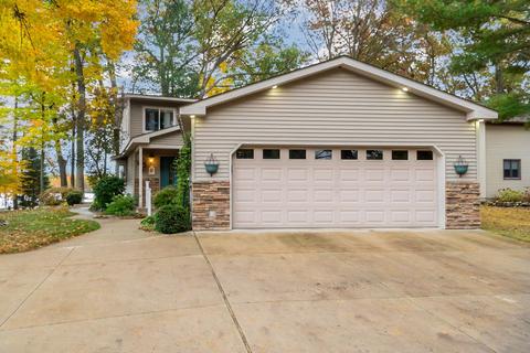 4666 Keswick Ct, Gladwin, MI 48624 photo 6