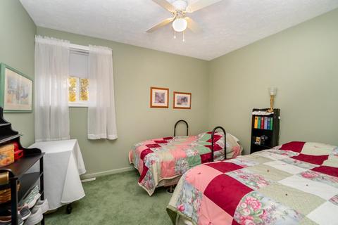 4666 Keswick Ct, Gladwin, MI 48624 photo 25