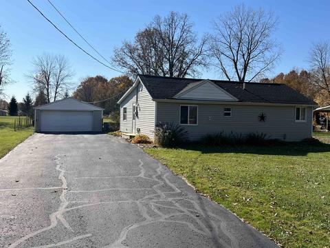 1082 E Hurd, Clio, MI 48420 photo 1