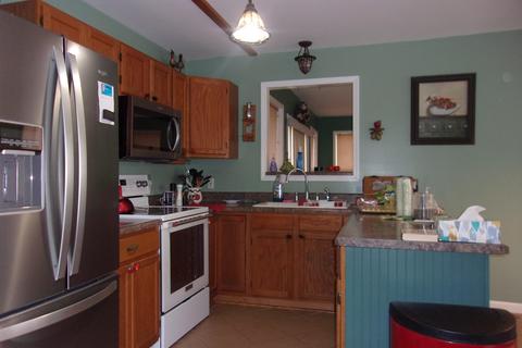 2275 Springwood Dr, Harrison, MI 48625 photo 4