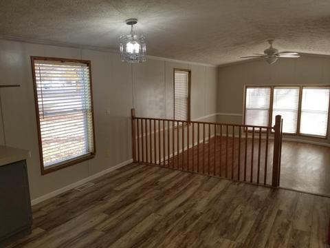 124 Water St, Maple Rapids, MI 48853 photo 4