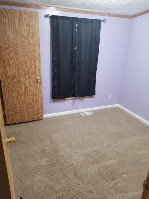 124 Water St, Maple Rapids, MI 48853 photo 9