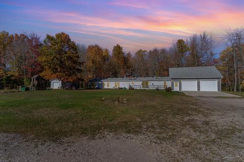 3480 E Burt, Burt, MI 48417 photo 5