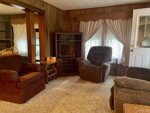 418 Junction St, Ishpeming, MI 49849 photo 3