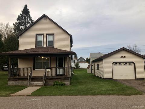 418 Junction St, Ishpeming, MI 49849 photo 1