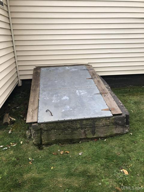 418 Junction St, Ishpeming, MI 49849 photo 27