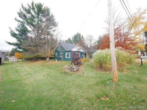 2 Jentoft Rd, L'anse, MI 49946 photo 2