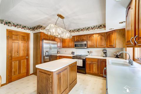 2647 Bridge Dr, Monroe, MI 48162 photo 12