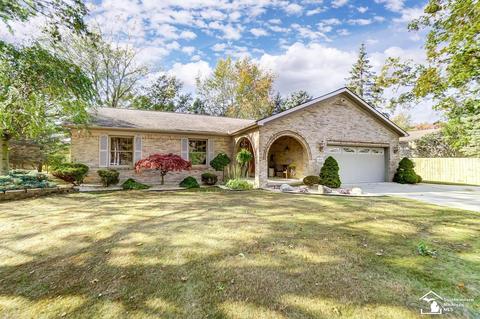 2647 Bridge Dr, Monroe, MI 48162 photo 2