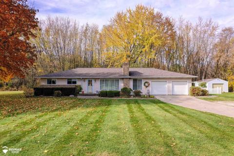 8047 Seymour Rd, Flushing, MI 48433 photo 3