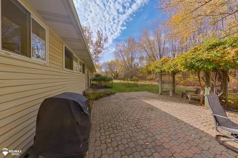 8047 Seymour Rd, Flushing, MI 48433 photo 39