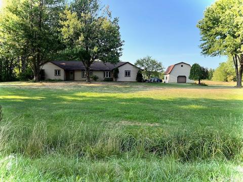 9190 Springborn, Casco, MI 48064 photo 1