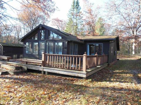 841 Breeze Rd, Harrison, MI 48625 photo 2