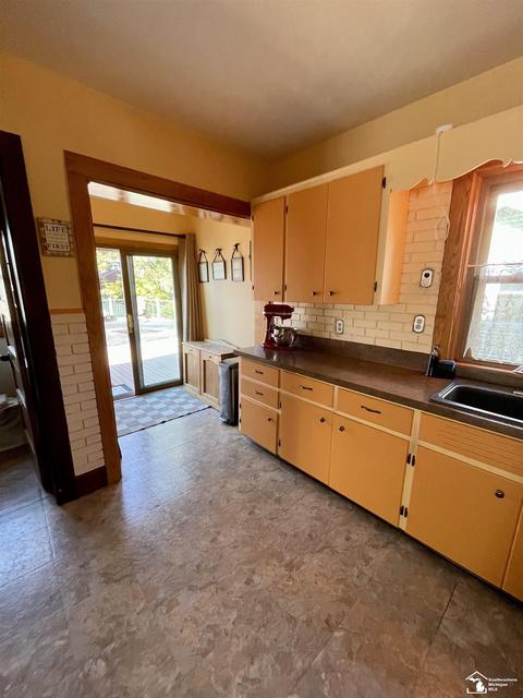 157 Arbor Ave, Monroe, MI 48162 photo 12