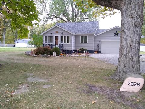 9328 Field, Clay, MI 48001 photo 2