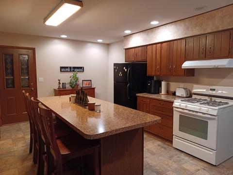 1019 Brookside, Adrian, MI 49221 photo 17