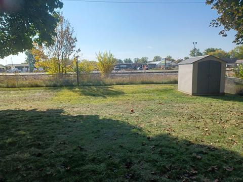 1019 Brookside, Adrian, MI 49221 photo 5