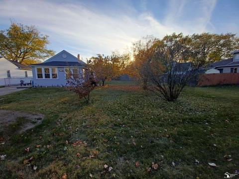3014 Eight, Monroe, MI 48162 photo 3