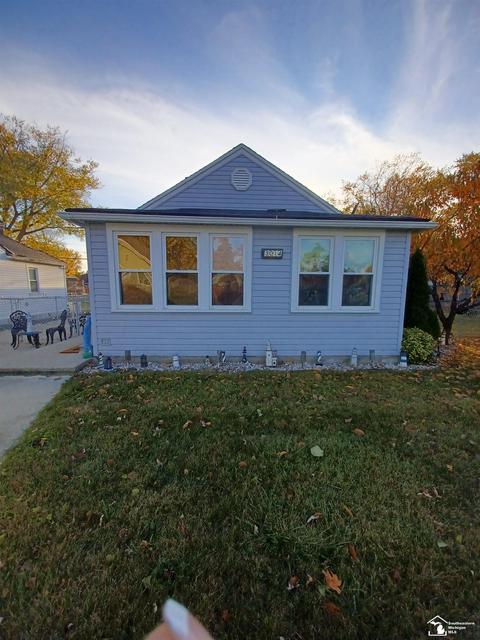 3014 Eight, Monroe, MI 48162 photo 1
