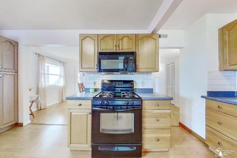 3805 Parkview St, Monroe, MI 48162 photo 8
