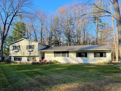 591 E Olson Rd, Midland, MI 48640 photo 2