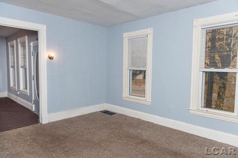 420 Elm St, Adrian, MI 49221 photo 17