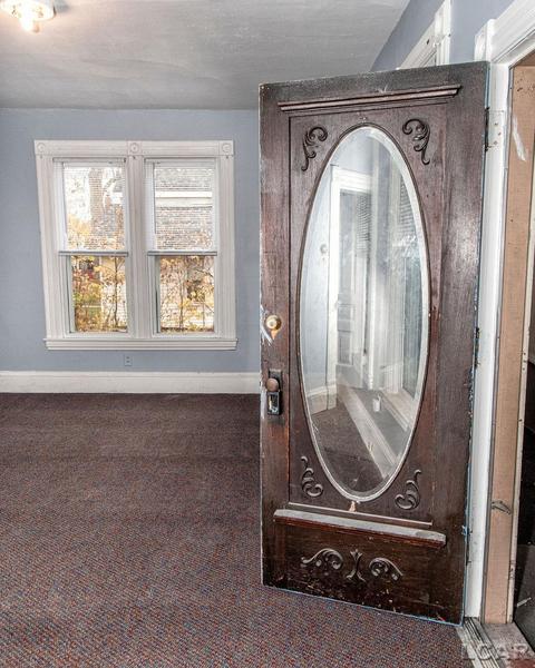 420 Elm St, Adrian, MI 49221 photo 9