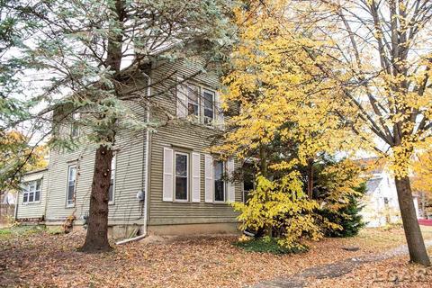 420 Elm St, Adrian, MI 49221 photo 1