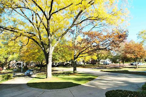 1341 Devonshire, Grosse Pointe Park, MI 48230 photo 49
