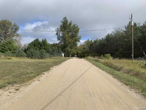 6130 E 5 Rd, Bark River, MI 49807 photo 12