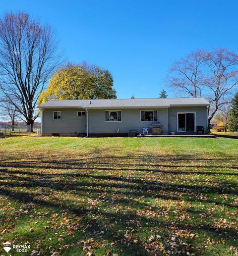 9448 Webster Rd, Clio, MI 48420 photo 33