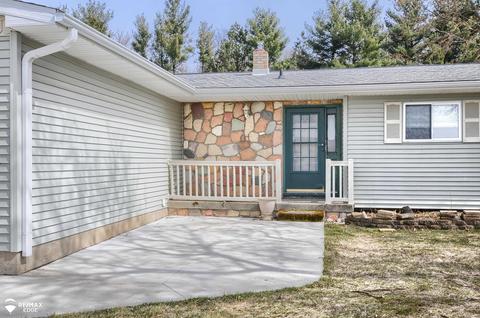 9448 Webster Rd, Clio, MI 48420 photo 2