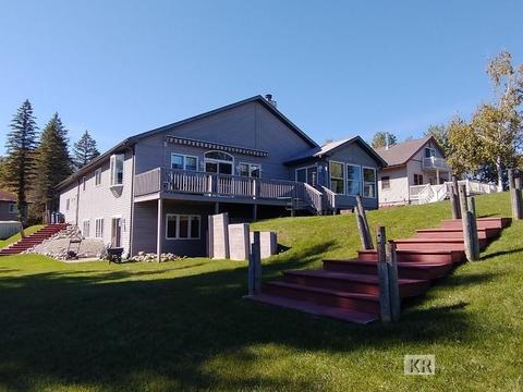 5249 King Richards, Gladwin, MI 48624 photo 4