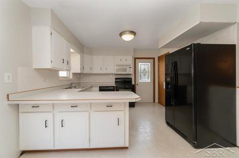 3875 E Monroe Rd, Midland, MI 48642 photo 7