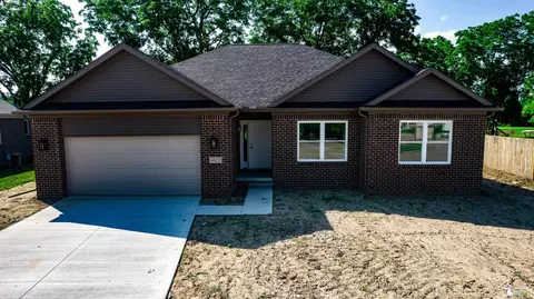4822 Skylark, Monroe, MI 48161