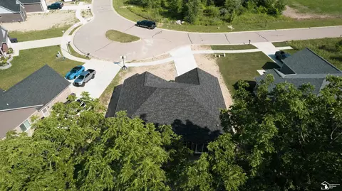 4822 Skylark, Monroe, MI 48161 photo 18