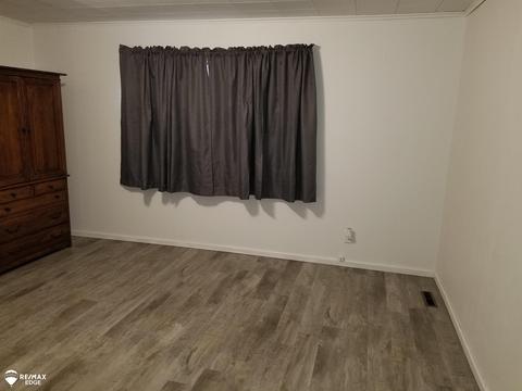 8110 Coldwater, Davison, MI 48423 photo 11