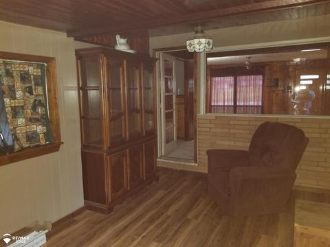 8110 Coldwater, Davison, MI 48423 photo 5