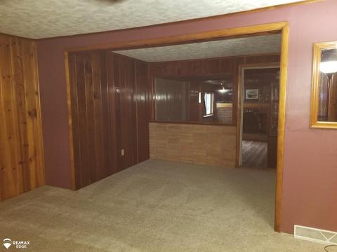 8110 Coldwater, Davison, MI 48423 photo 3