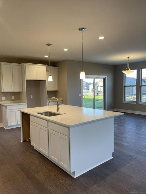 24575 Callaway Dr, Macomb, MI 48042 photo 9