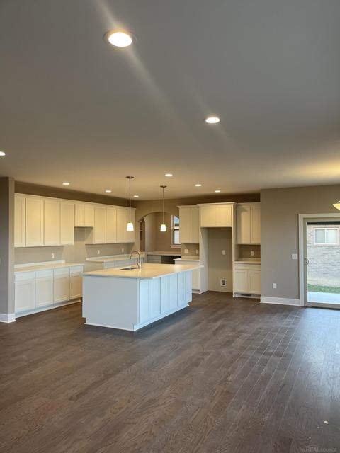 24575 Callaway Dr, Macomb, MI 48042 photo 5